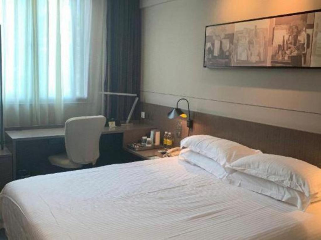 Jinjiang Select Pudong Airport 3*